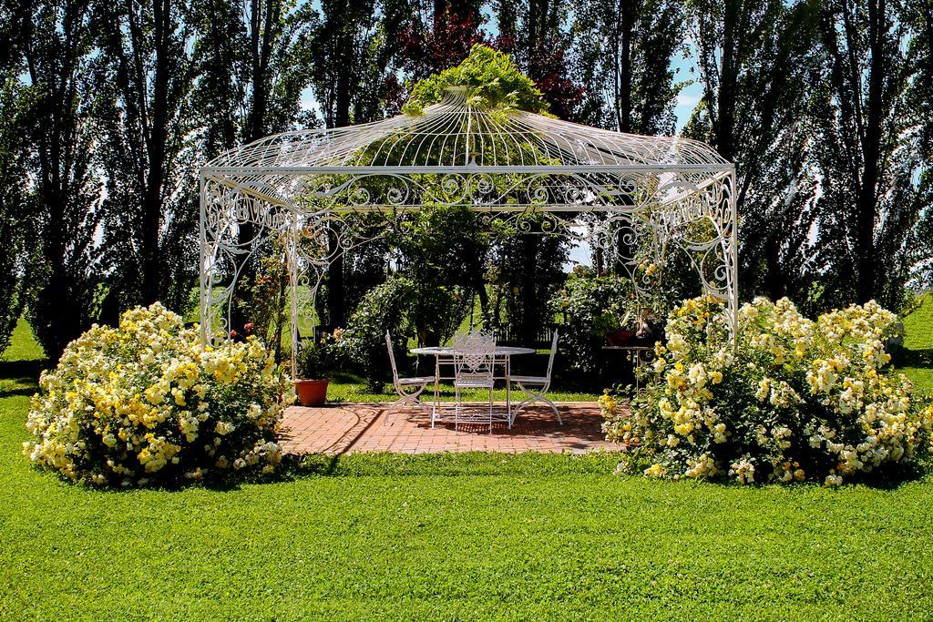 Millefiori La Corte Delle Rose Rovigo Exterior foto