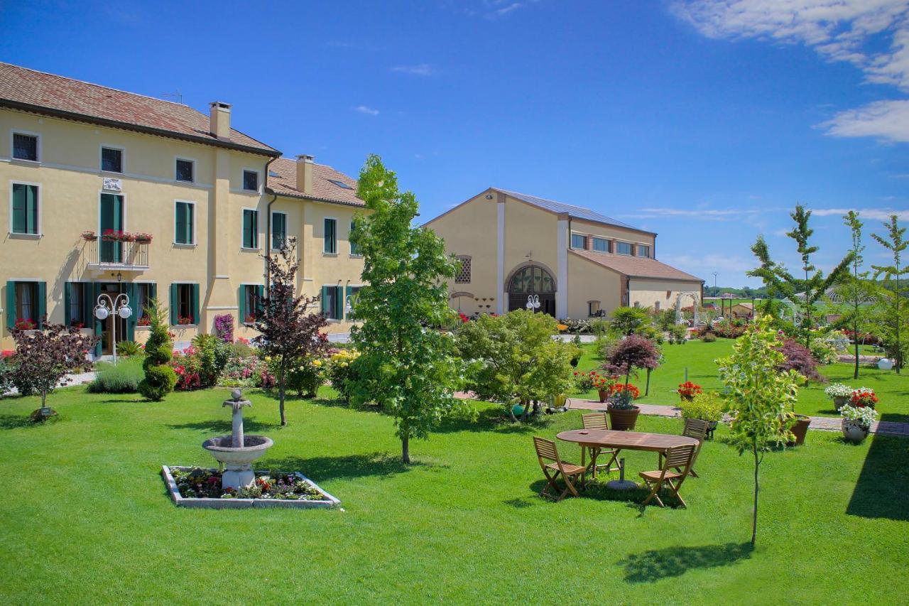 Millefiori La Corte Delle Rose Rovigo Exterior foto