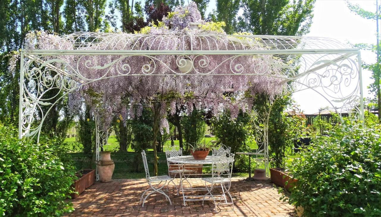 Millefiori La Corte Delle Rose Rovigo Exterior foto